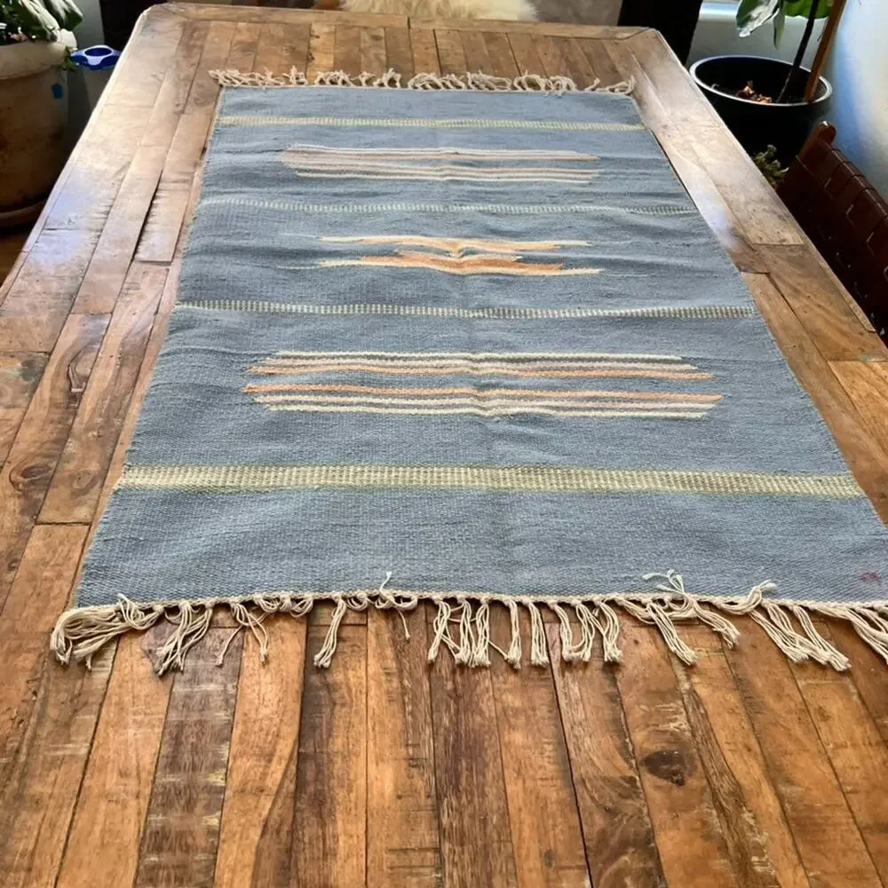 Vintage Handwoven Area Rug 48 x 28